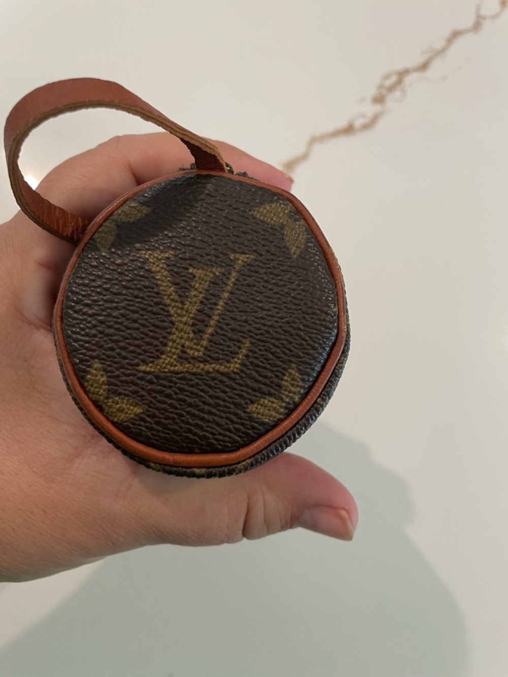 Louis Vuitton Mini Papillon Pochette Vintage - Picture 4 of 11